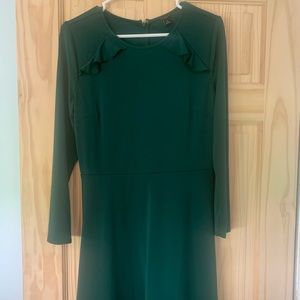 Ann Taylor emerald green long sleeve dress with ruffled bottom